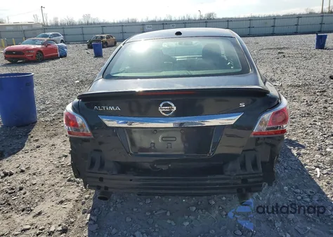 2015 Nissan Altima 2.5 из США, поврежденный, VIN 1N4AL3AP5FC102481